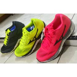 Corsa Bianco - Mizuno Synchro Mx 2 Scarpe Da Corsa Uomo Bianco \u003e Nature  Bites Back