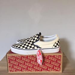 harga retail vans slip on checkerboard