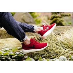 red roshe run