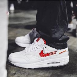 nike x louis vuitton x supreme