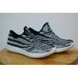 yeezy 550 black