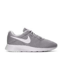 nike tanjun womens sneakers