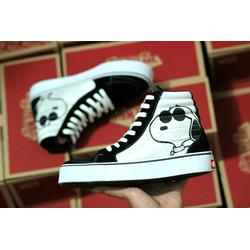 snoopy vans high top