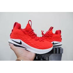 lebron 15 low maroon