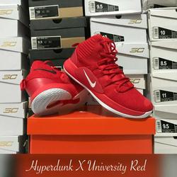 all red hyperdunks
