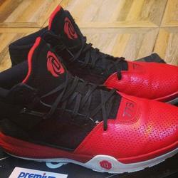 derrick rose 1 shoes