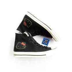 white hello kitty converse
