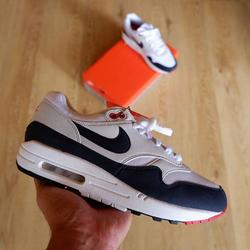 harga air max 1