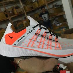 nike exp x13