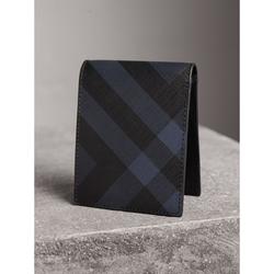 burberry wallet white