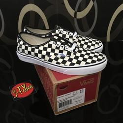 checkered authentic vans
