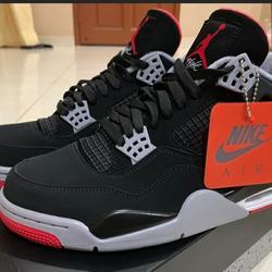 j4 bred