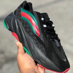 Jual Yeezy 700 Black Model \u0026 Desain 
