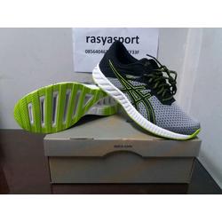 asics fuzex rush m