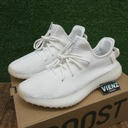 harga yeezy triple white