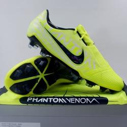 nike phantom venom harga
