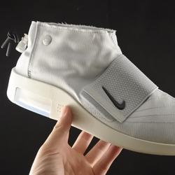 Jual Nike Air Fear Of God Murah \u0026 Terbaik - Harga Terbaru May 2022