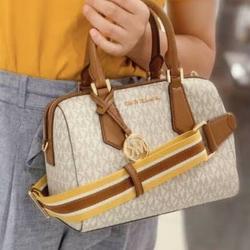 mk hayes duffle
