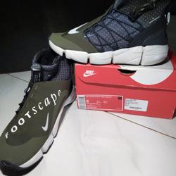 nike footscape utility mid