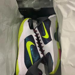 kobe v protro sizing