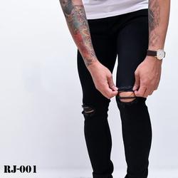 42 Celana ripped jeans hitam 