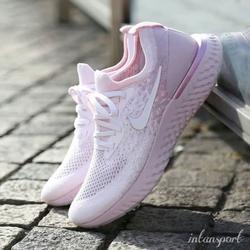 nike epic react flyknit light pink
