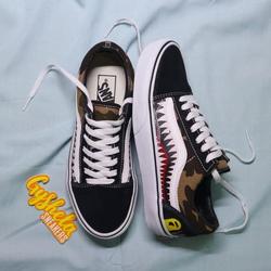 vans x bape harga