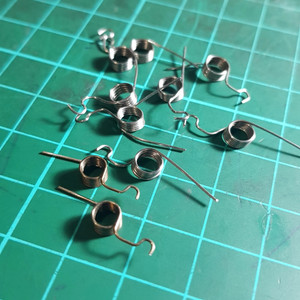 PER/ Spring penahan carbon brusth dinamo airsoft