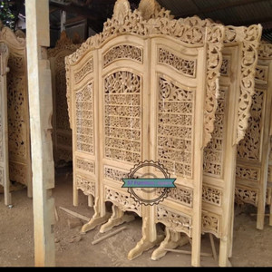 Sketsel Pembatas/ Penyekat Ruangan Ukir Kayu Jati Antik Finishing