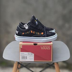 vans half cab kw