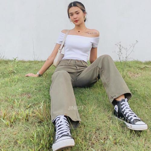 Foto Produk JINISO - Highwaist Loose Jeans 814 - 824 HANGOVER dari JINISO.ID