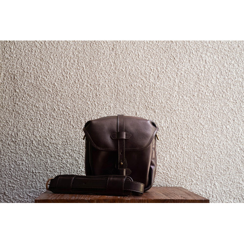 Gambar F.C. 7 Espresso Leather Messenger Bag dari letsdothis Kota Depok Tokopedia