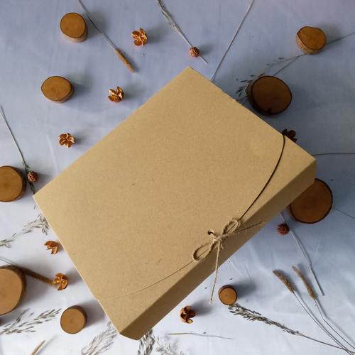 Gambar GIFT BOX KOTAK KADO SOUVENIR HAMPERS UKURAN 25 X 20 X 5 cm PLUS TALI dari TENONENONET Jakarta Utara Tokopedia