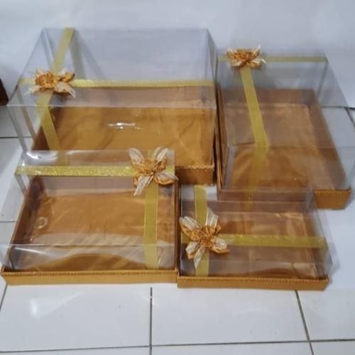 Gambar kotak hantaran mika dari Java Gallery Souvenir undefined Tokopedia