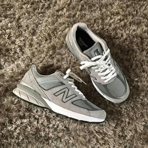 Jual Sneakers New Balance 990 V5 Wolf 