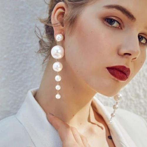 Foto Produk anting panjang mutiara simple long pearl earrings jan216 dari Oila