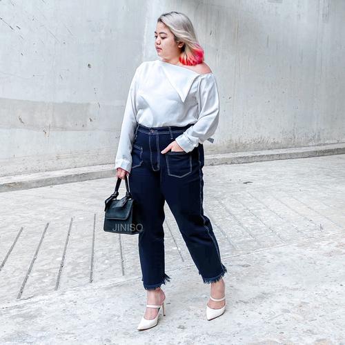 Foto Produk JINISO - Jumbo Boyfriend Jeans 1311 REAL CURVY dari JINISO.ID