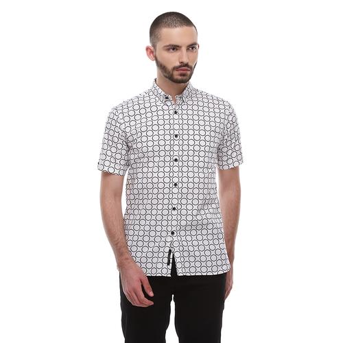 Foto Produk Salt n Pepper Kemeja Pria Lengan Pendek SNP 023 White - White, L dari Salt n Pepper