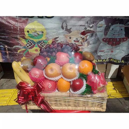 Foto Produk parcel buah segar lengkap keranjang besar dari Kilauberkah