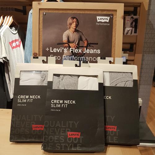 Jual Levi's Crew Neck - Slim Fit Tee 2 