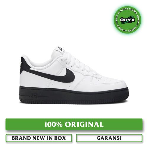 Jual Nike Air Force 1 White Black Sole 
