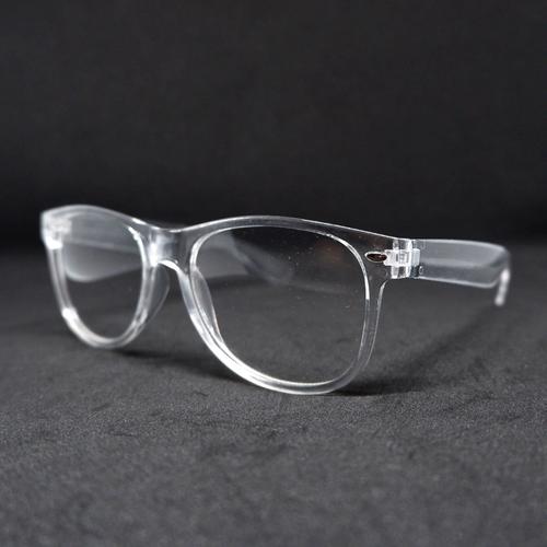 Model Wayfarer Unisex Gaya Kasual 