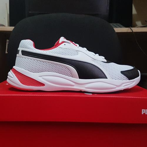 puma runner white