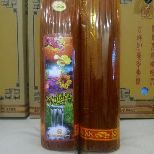 Foto Produk Dupa Wangi /Hio Sembahyang yang Harum - Mutan - Merah dari CN888 Shop
