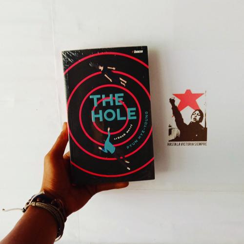 Jual The Hole Sebuah Novel By Pyun Hye Young Kota Surabaya Ayo Baca Tokopedia