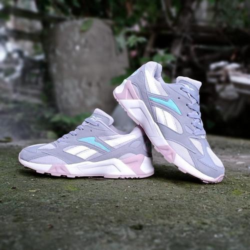 reebok aztrek grey