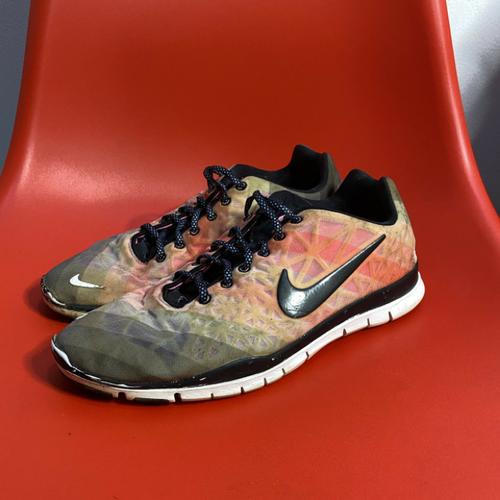 Jual Sepatu Nike Wmns TR Fit 3 Original 