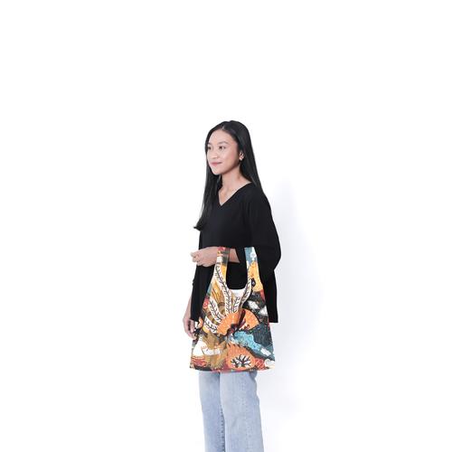 Foto Produk Artine - Hanacaraka Tote Bag Water Repellent dari Artine Official
