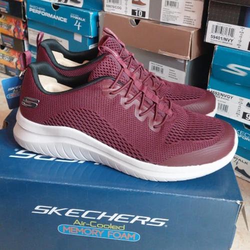 skechers maroon