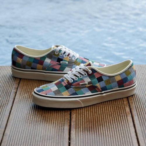 vans authentic buy